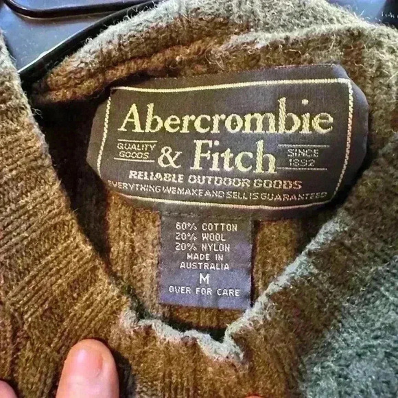 VTG. Abercrombie. Army green. Wool blend sweater - Picture 7 of 7